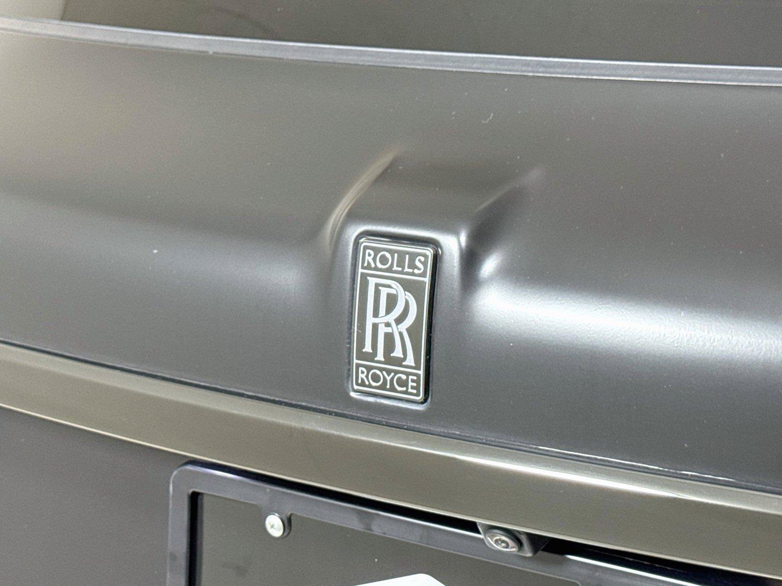 Used 2023 Rolls-Royce Cullinan Black Badge w/ Driver's Package AWD/4WD image 38