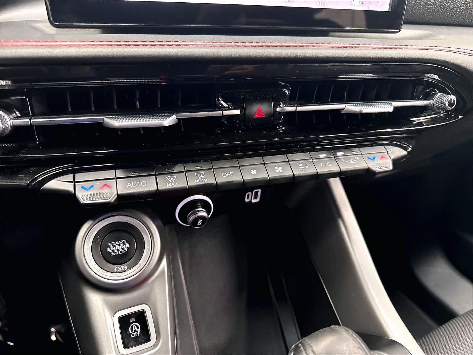 Used 2023 Dodge Hornet GT w/ GT Blacktop Package AWD/4WD image 18
