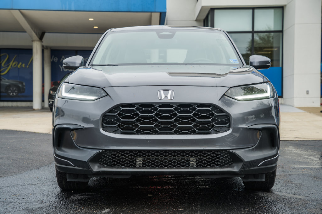 Used 2024 Honda HR-V LX image 2