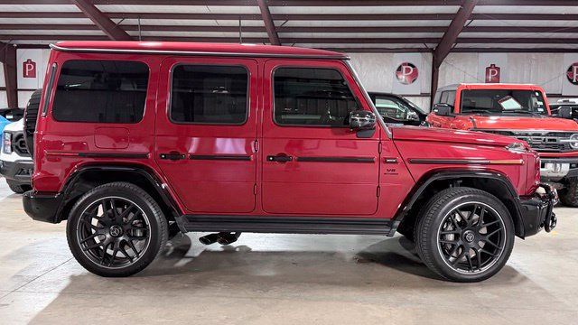 Used 2025 Mercedes-Benz G 63 AMG 4MATIC image 2