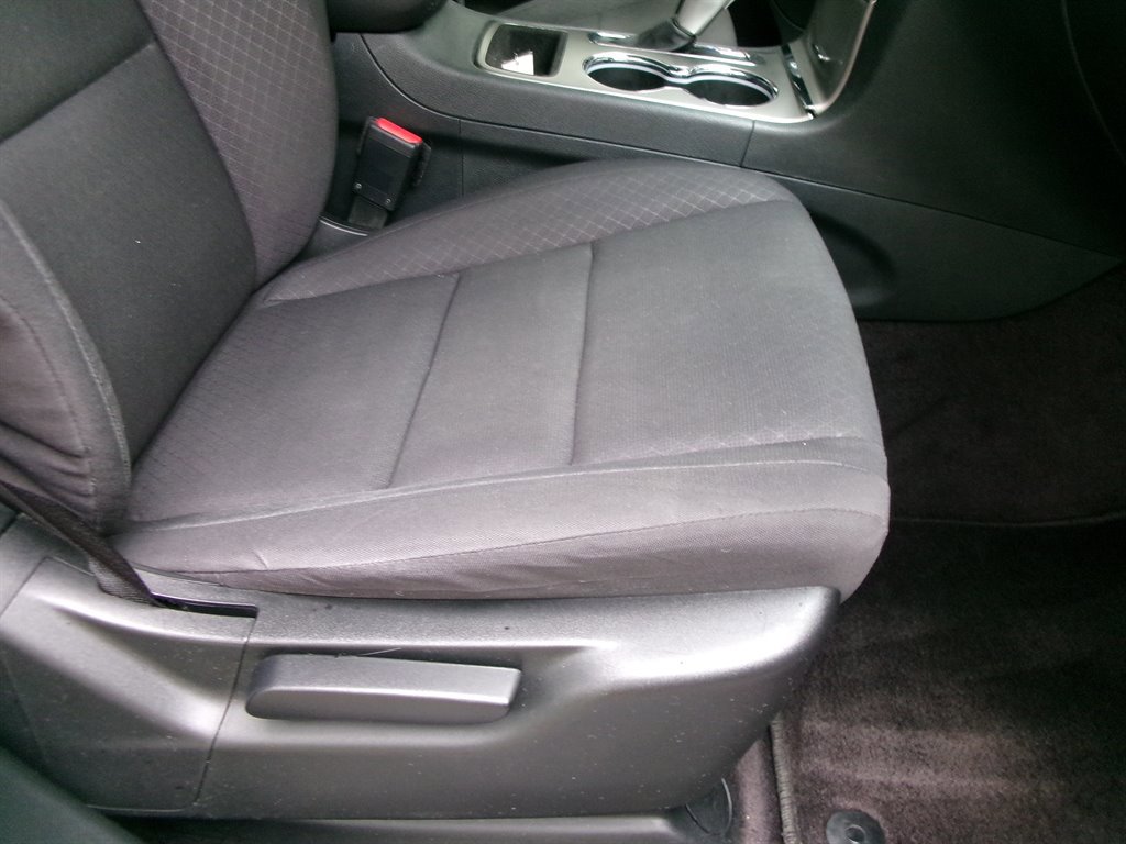 Used 2018 Jeep Grand Cherokee Laredo image 21