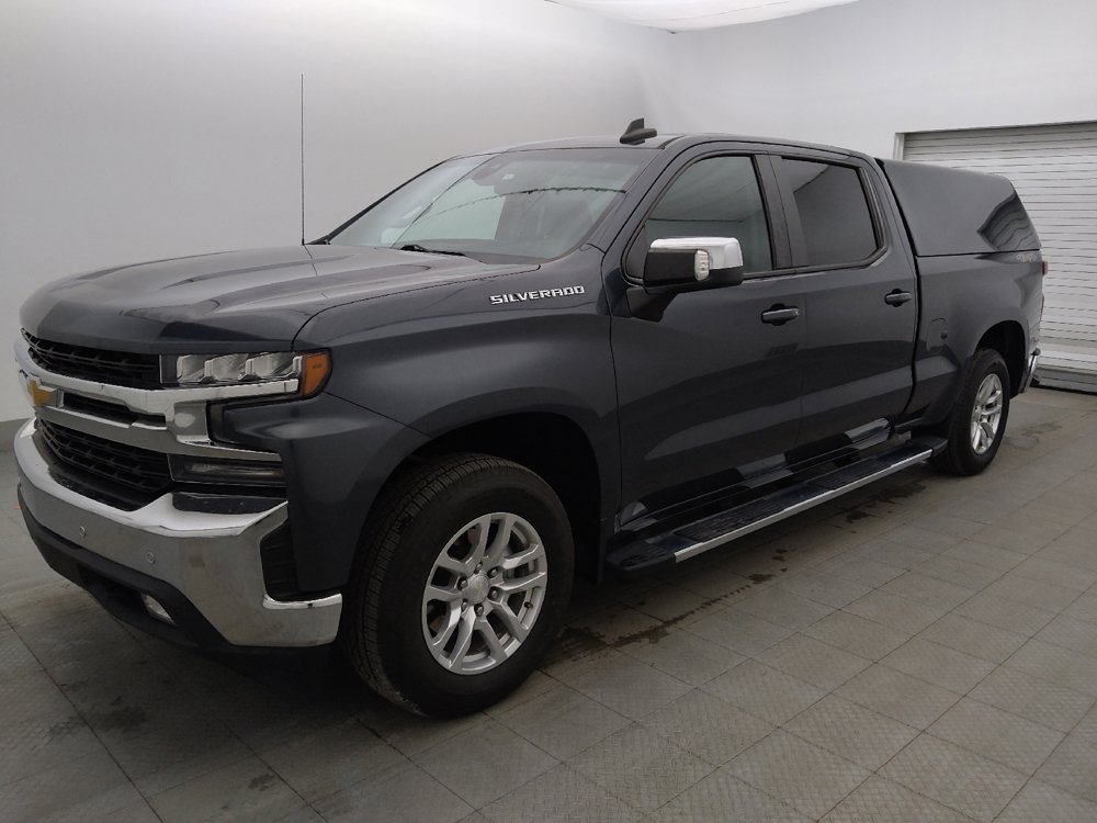 Used 2021 Chevrolet Silverado 1500 LT w/ Safety Package II AWD/4WD image 2