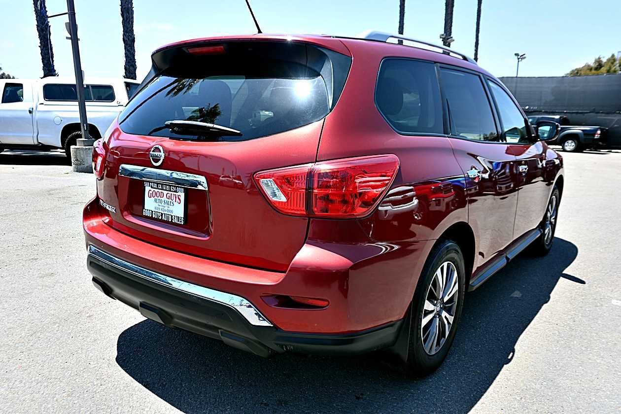 Used 2017 Nissan Pathfinder S FWD image 7