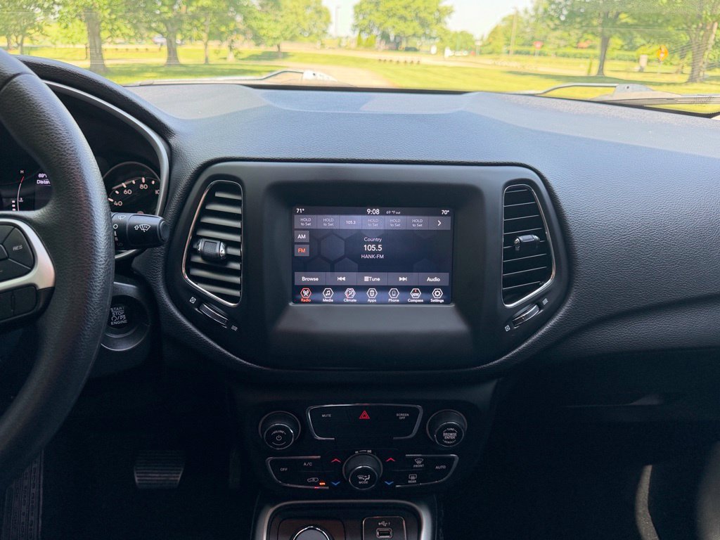Used 2019 Jeep Compass Sport AWD/4WD image 8