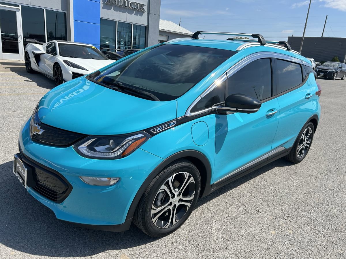Used 2020 Chevrolet Bolt Premier w/ Infotainment Package image 1