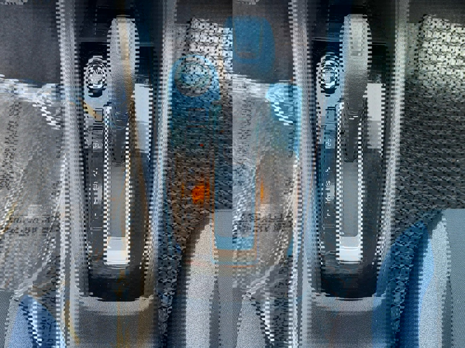 Used 2025 Nissan Versa SV image 27