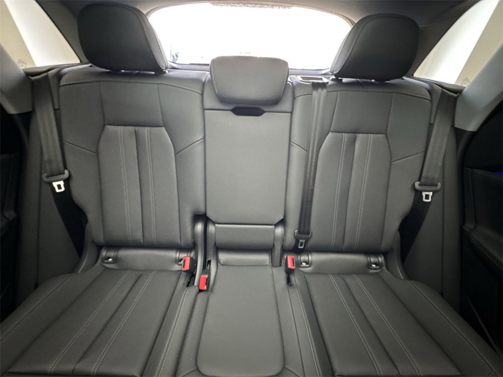 New 2025 Audi Q5 Premium Plus image 23