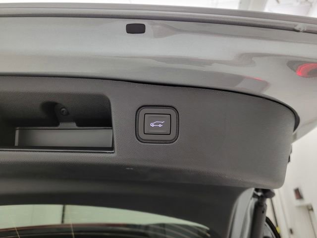 New 2025 Chevrolet Blazer EV RS image 2