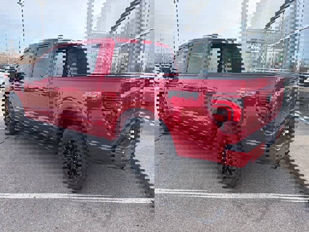 Used 2025 Ford F150 Lariat w/ Equipment Group 501A Mid image 26