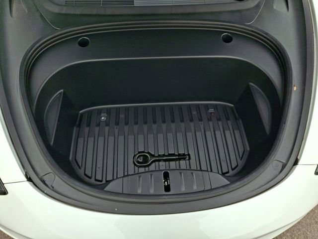 Used 2021 Tesla Model 3 Standard Range Plus image 39