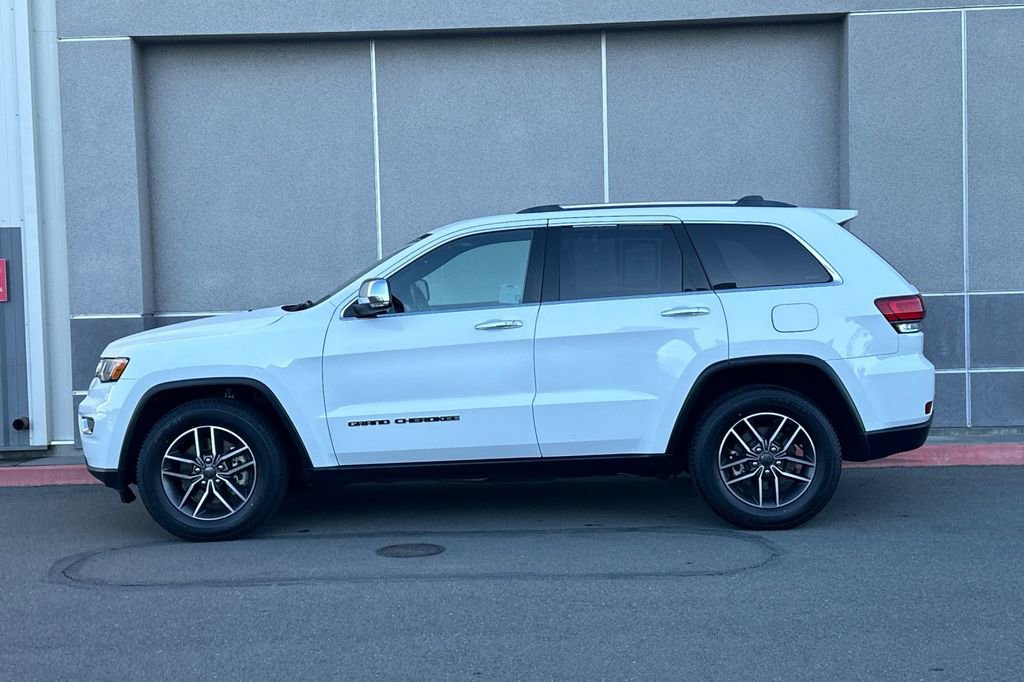 Used 2021 Jeep Grand Cherokee Limited w/ Luxury Group II image 7