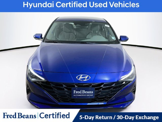 Used 2023 Hyundai Elantra SEL w/ Convenience Package FWD image 2