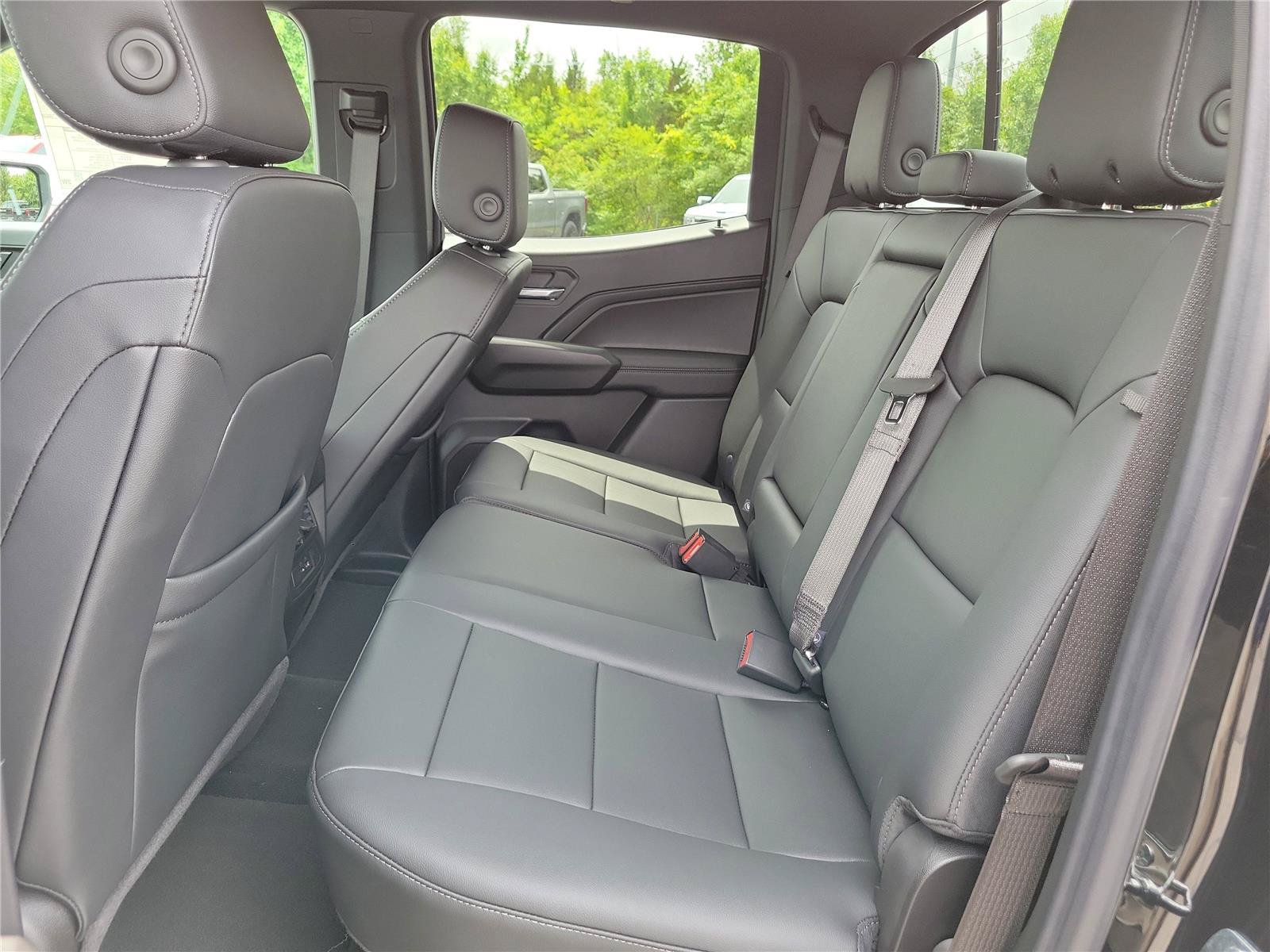 New 2026 GMC Canyon Elevation w/ Convenience Package AWD/4WD image 12