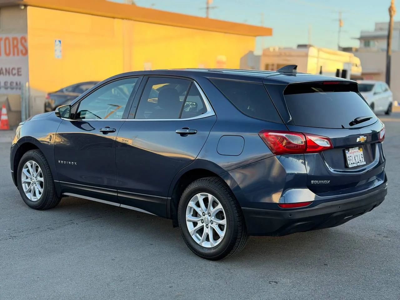 Used 2018 Chevrolet Equinox LT image 8
