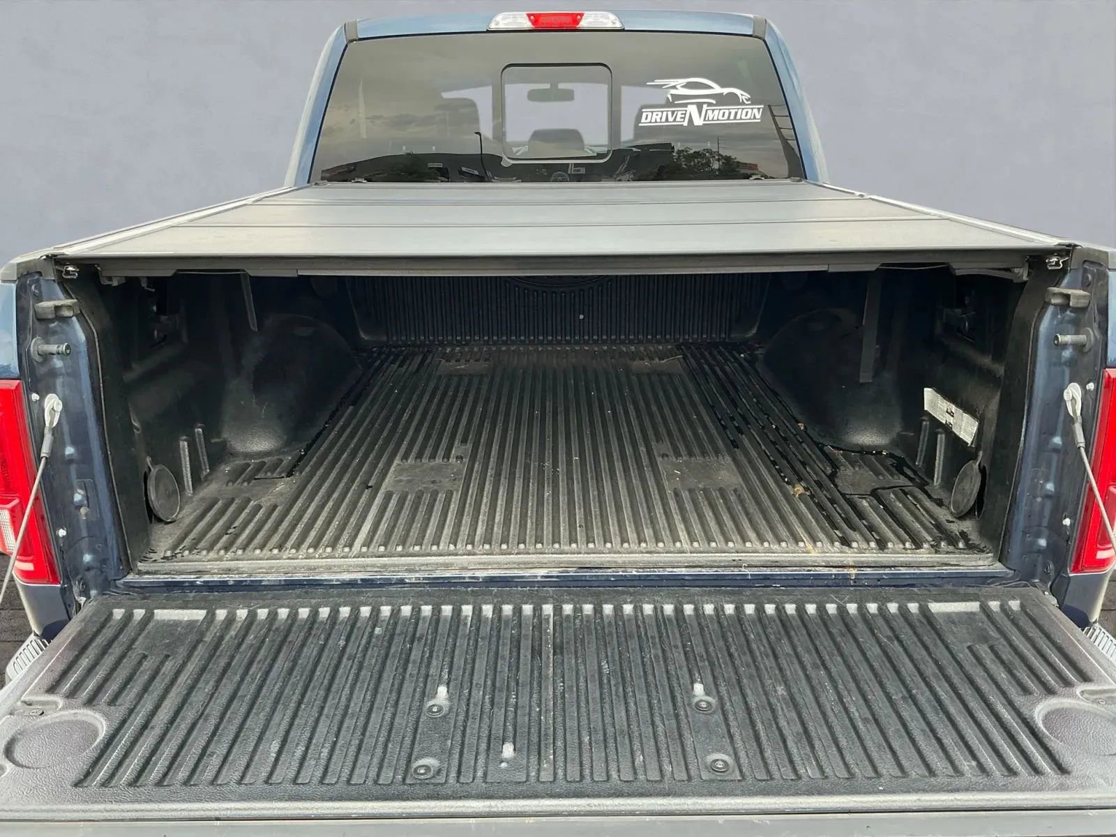 Used 2016 Ford F150 Lariat w/ Equipment Group 501A Mid image 18