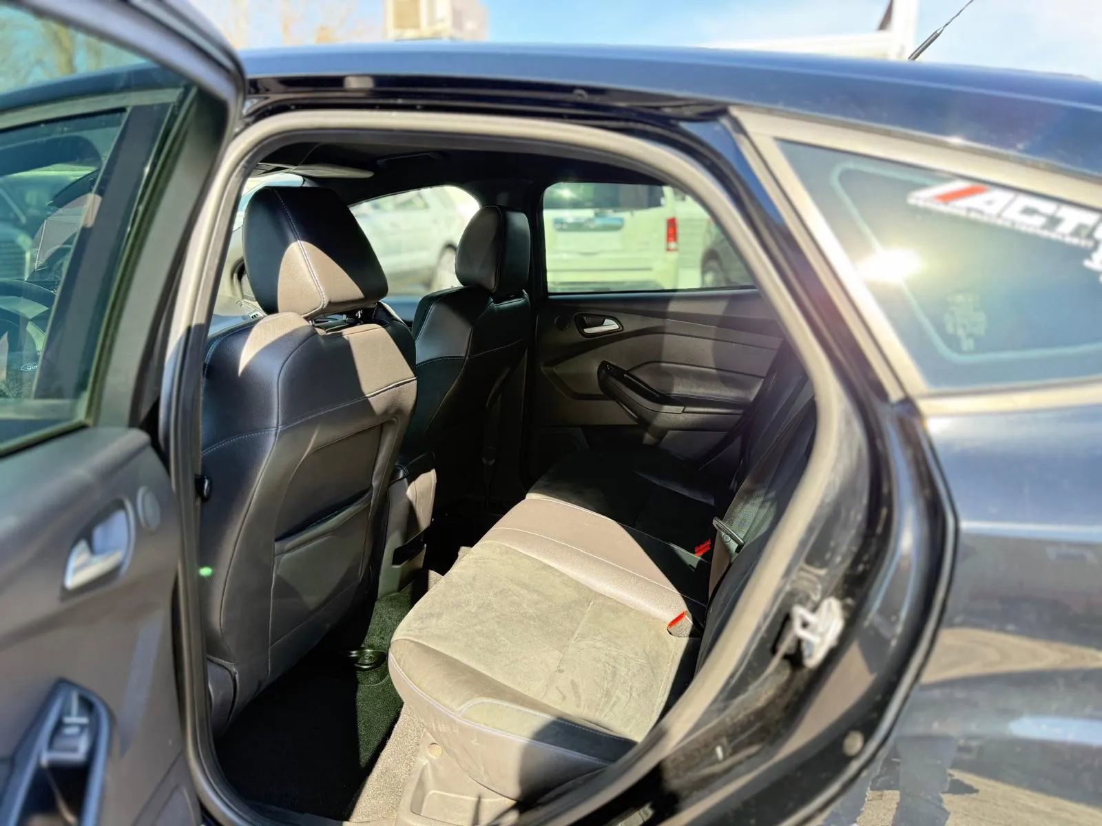 Used 2016 Ford Focus RS image 13