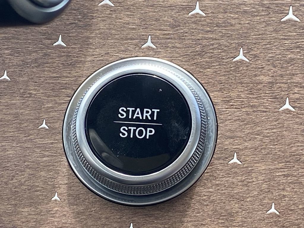 Certified 2023 Mercedes-Benz EQS 450+ SUV image 14