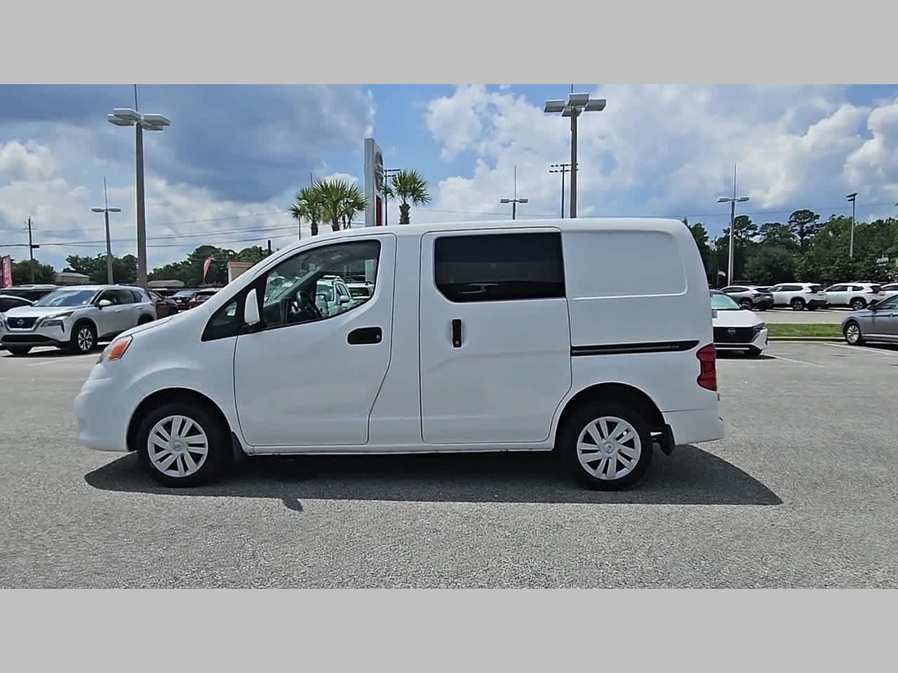 Used 2020 Nissan NV200 SV w/ Back Door Glass Package FWD image 28