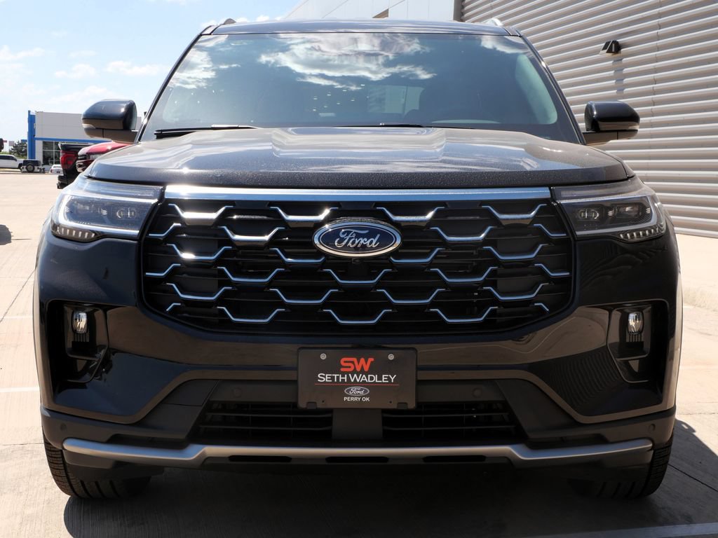 New 2026 Ford Explorer Platinum w/ LUX Leather Package AWD/4WD image 4