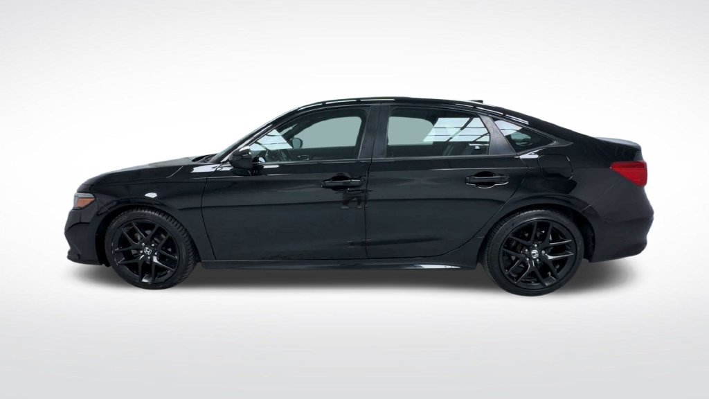 Used 2023 Honda Civic Sport image 5