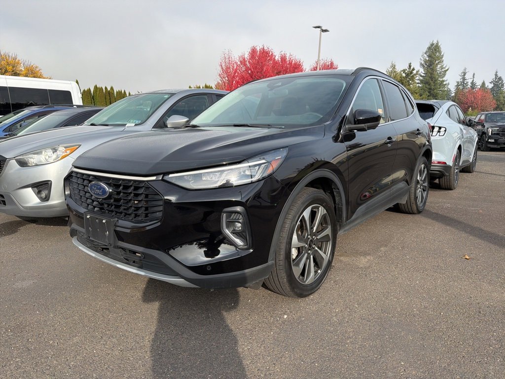 Used 2023 Ford Escape Platinum