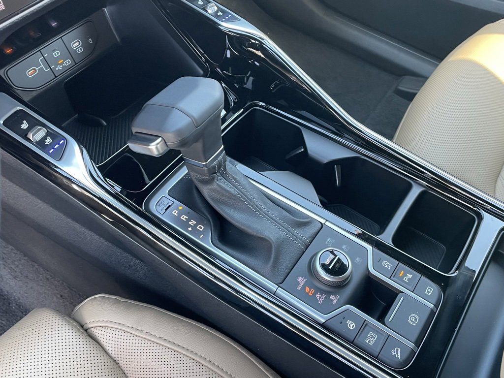 New 2026 Kia Sorento SX Prestige w/ Olive Brown Leather Package image 19