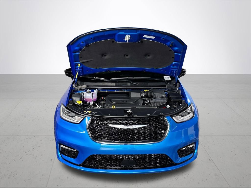 New 2026 Chrysler Pacifica Select AWD/4WD image 20