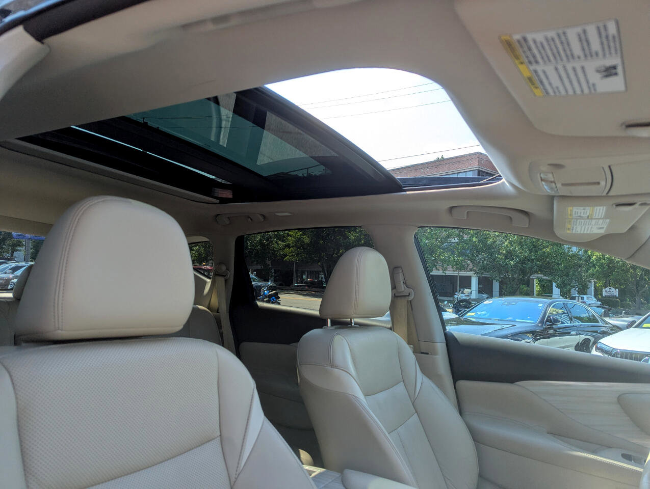 Used 2016 Nissan Murano Platinum w/ Platinum Technology Package image 39