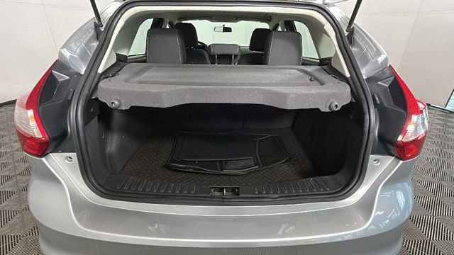 Used 2014 Ford Focus SE FWD image 27
