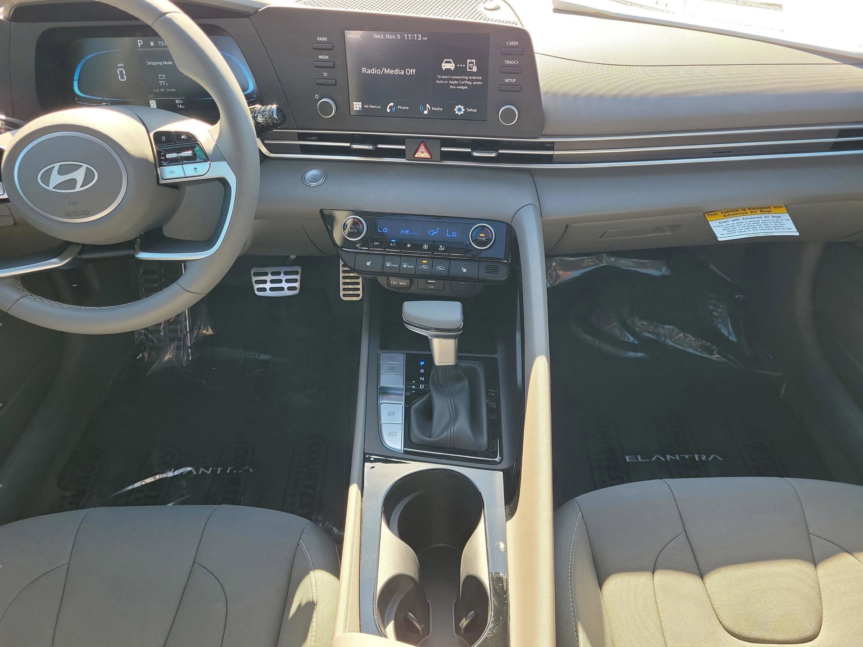 New 2026 Hyundai Elantra SEL Sport image 23