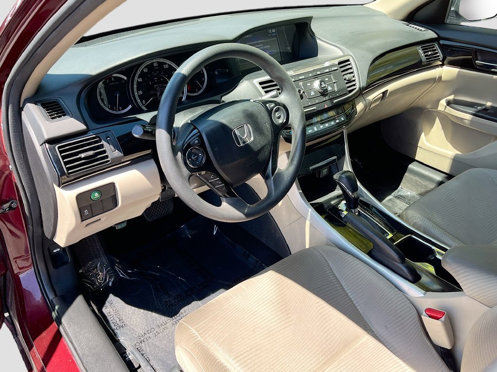 Used 2017 Honda Accord LX image 9