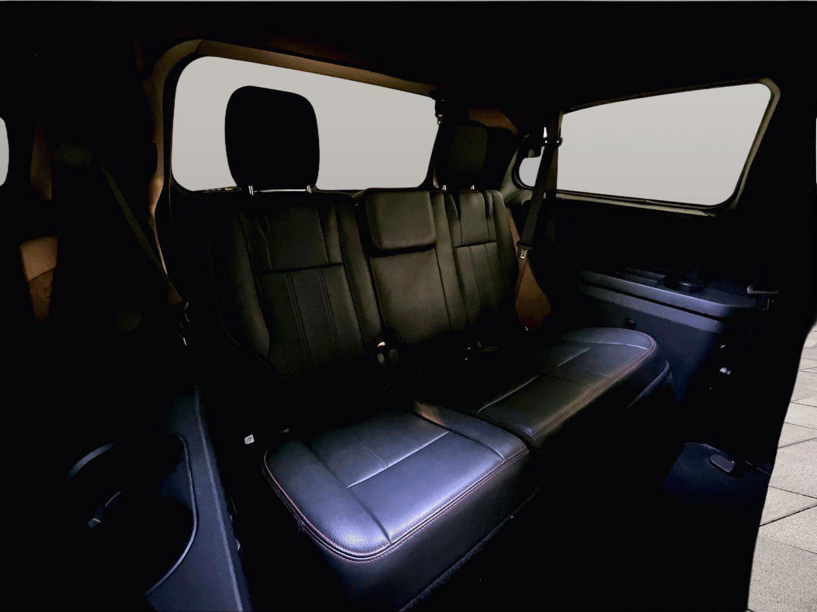 Used 2016 Dodge Grand Caravan R/T FWD image 27