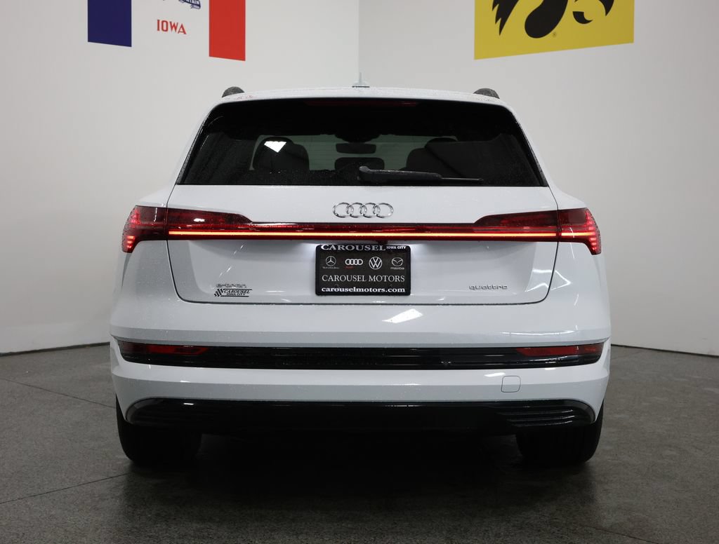 Used 2021 Audi e-tron Premium w/ Convenience Plus Package AWD/4WD image 11