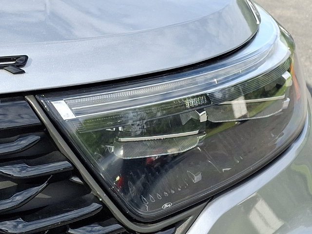 Used 2022 Ford Explorer ST-Line w/ Class IV Trailer Tow Package AWD/4WD image 12