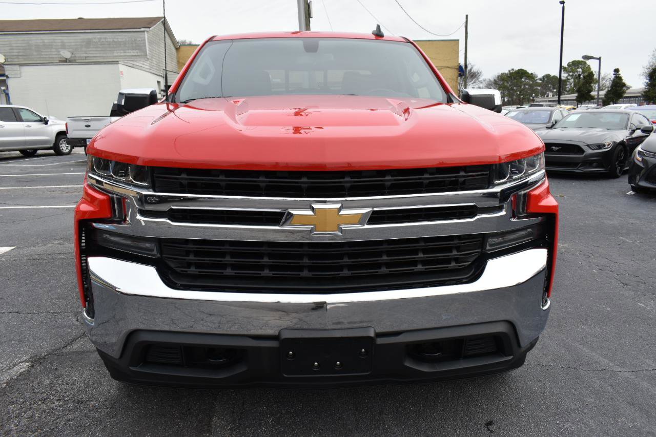 Used 2019 Chevrolet Silverado 1500 LT w/ Texas Edition AWD/4WD image 3
