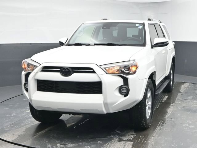 Used 2021 Toyota 4Runner SR5 Premium w/ Moonroof Package image 3