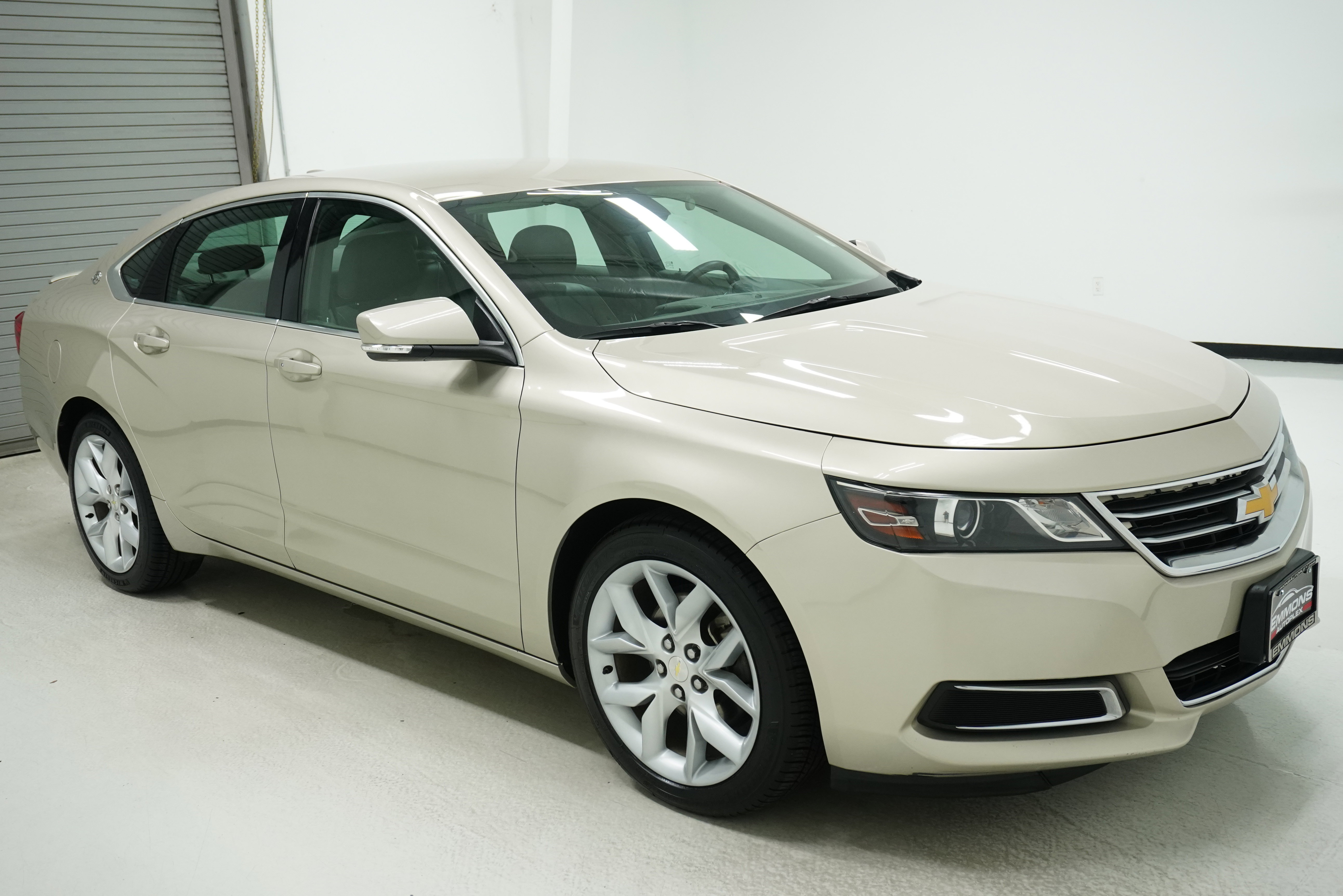 Used 2015 Chevrolet Impala LT image 3