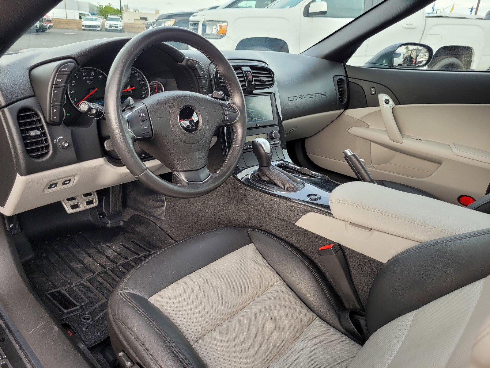 Used 2013 Chevrolet Corvette Grand Sport w/ 2LT Preferred Equipment Group image 9