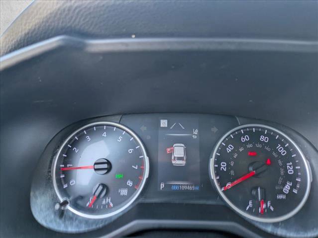 Used 2021 Toyota RAV4 XLE image 11