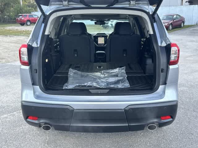 Certified 2025 Subaru Ascent Touring AWD/4WD image 31