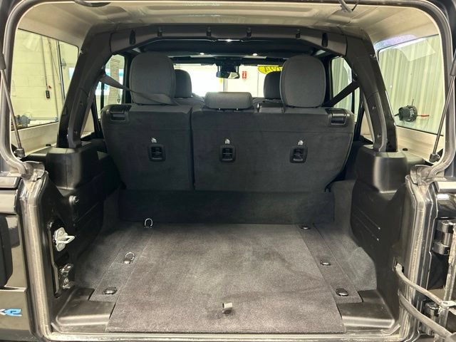 Used 2024 Jeep Wrangler Unlimited AWD/4WD image 20