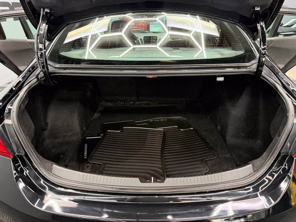 Used 2022 Chevrolet Malibu LS w/ LPO, Convenience Package 2 FWD image 42