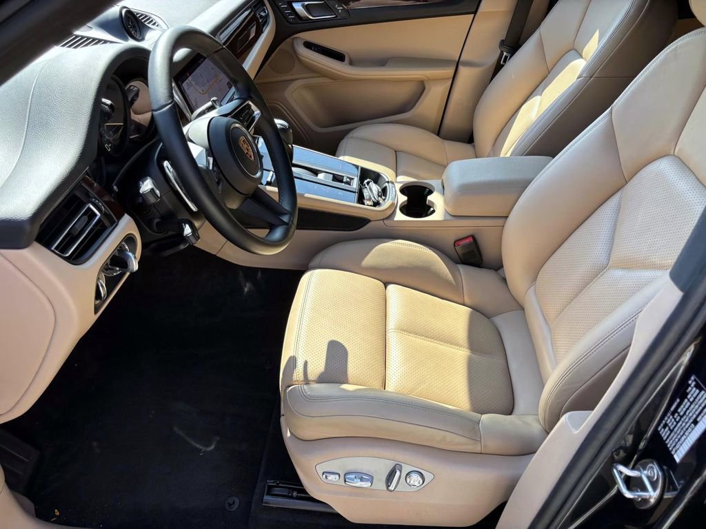 Certified 2022 Porsche Macan S image 20