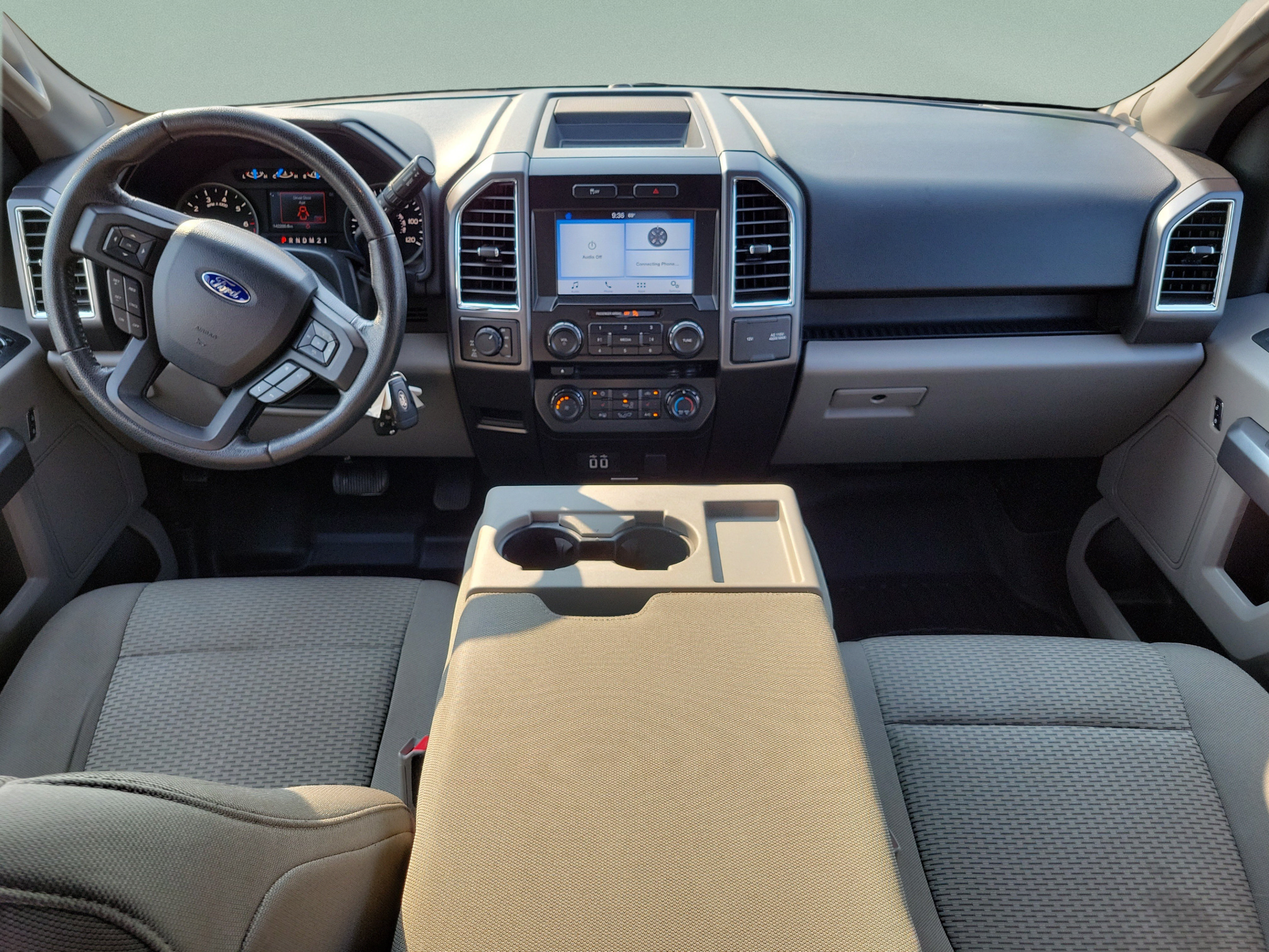 Used 2016 Ford F150 XLT w/ Equipment Group 302A Luxury AWD/4WD image 11