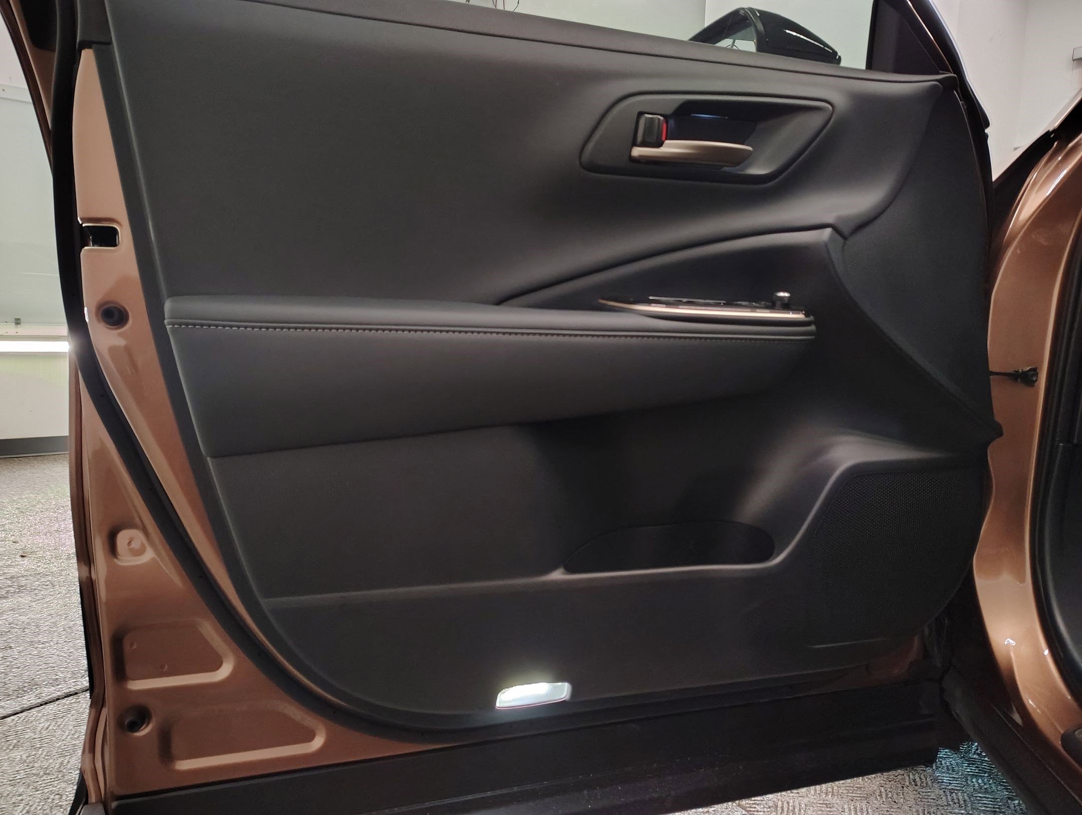 Used 2026 Toyota Crown XLE image 20