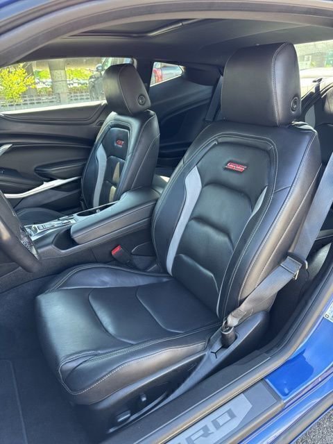 Used 2019 Chevrolet Camaro SS RWD image 15