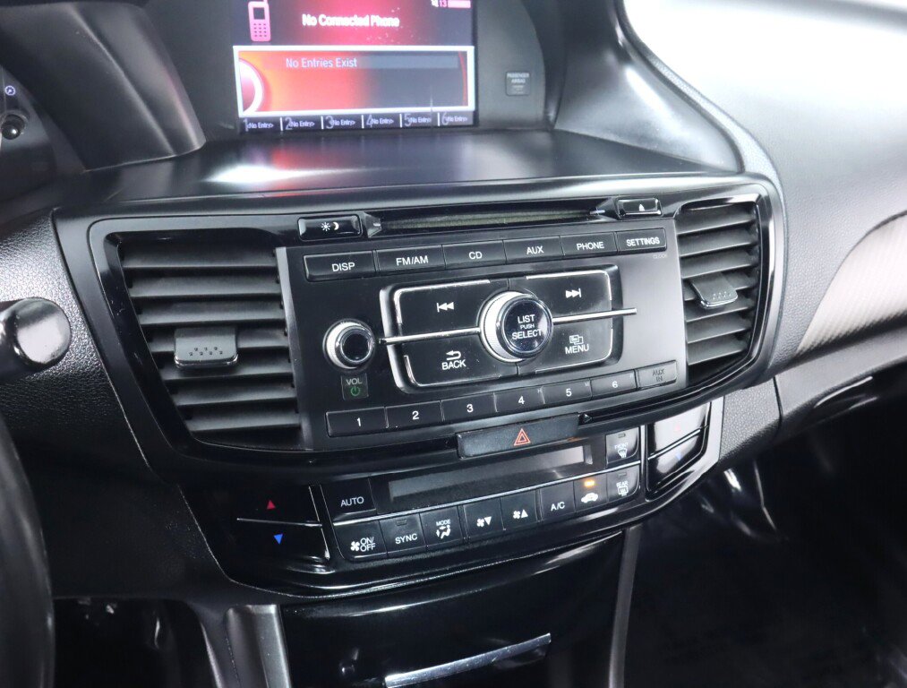 Used 2016 Honda Accord Sport image 16
