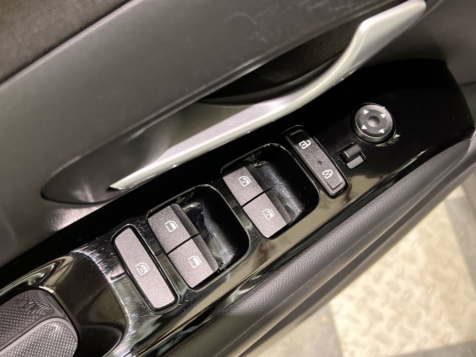 Used 2023 Hyundai Tucson Limited image 30