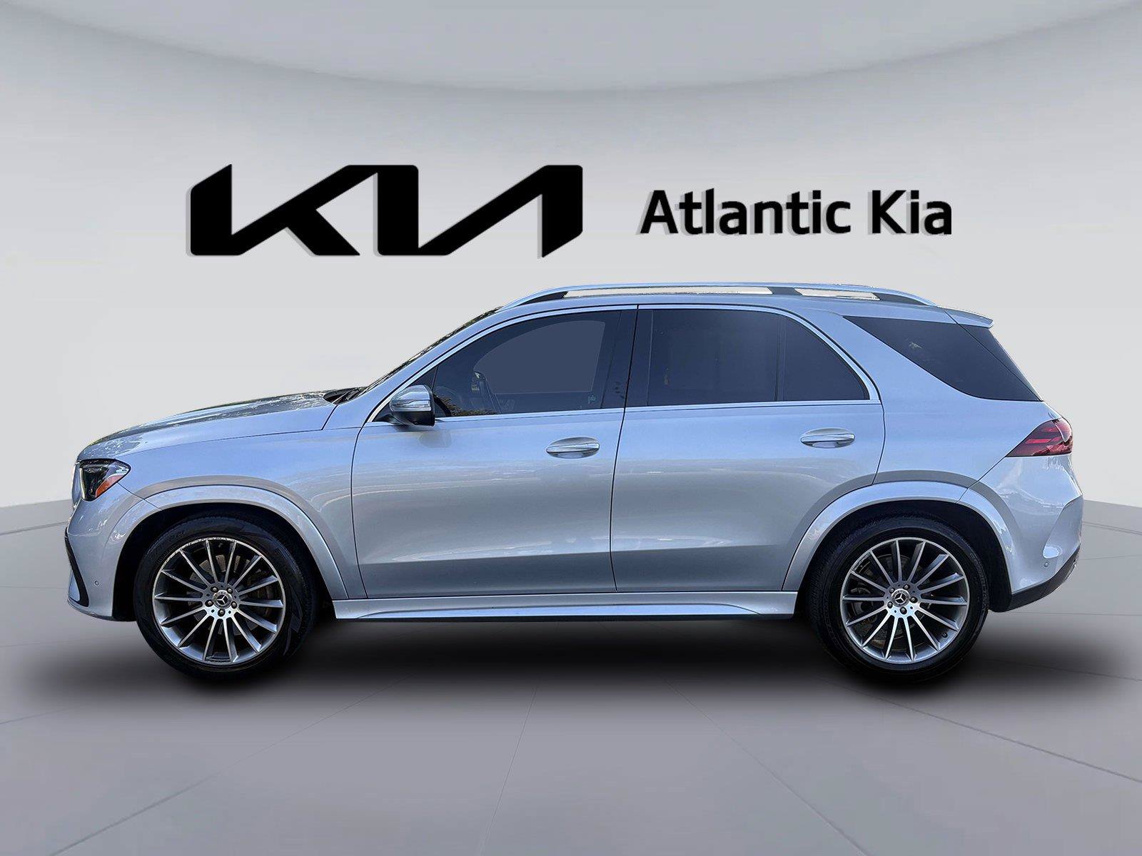 Used 2024 Mercedes-Benz GLE 450 4MATIC image 11