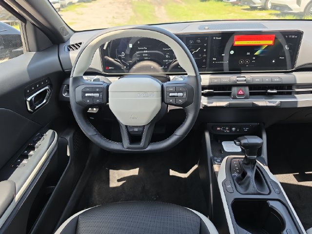 New 2026 Kia K4 GT-Line w/ GT-Line Premium Package FWD image 8